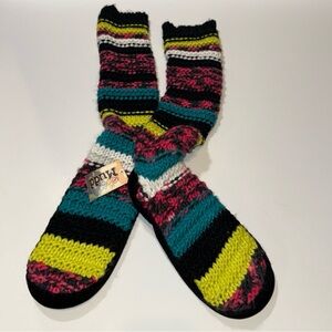 Mudd house slippers